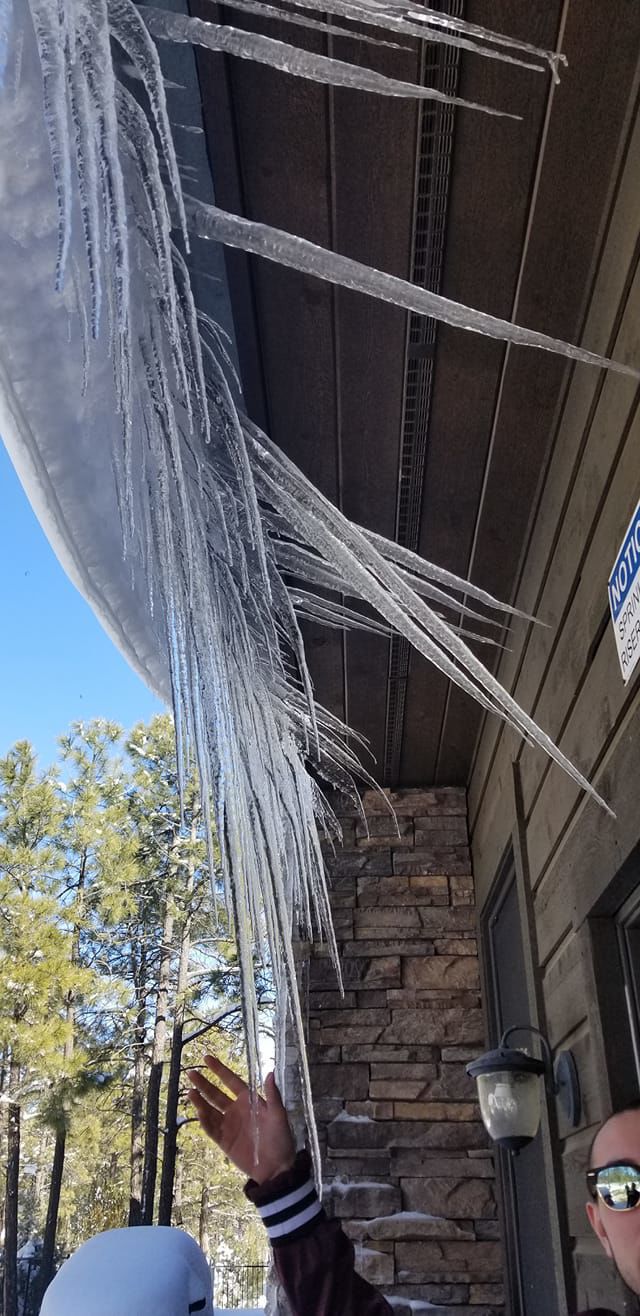 Interesting icicles